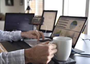 Six Benefits of using mobile technology in healthcare